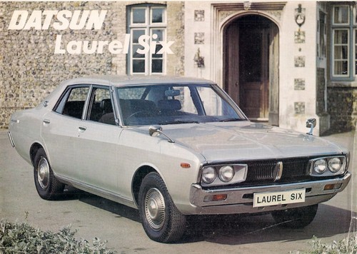 Datsun laurel six saloon - six,