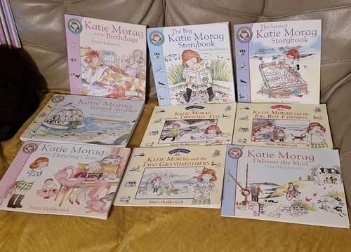 Katie morag book bundle - katie,