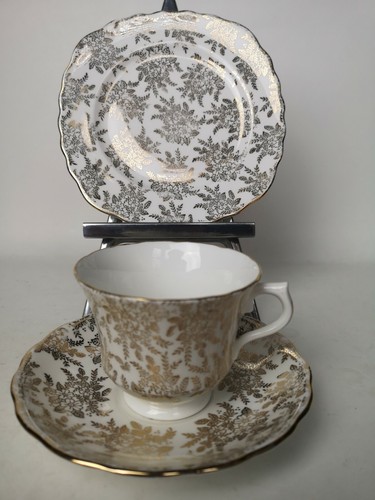 Royal vale bone china trio - royal,