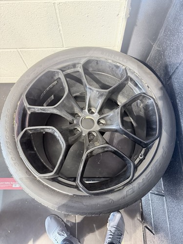 Genuine lamborghini huracan - genuine,