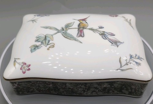 Wedgwood humming birds bone - wedgwood,