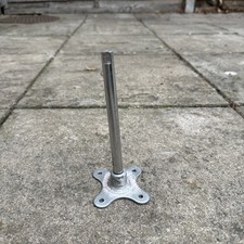 Rootstein Mannequin Foot Spigots Metal Stand