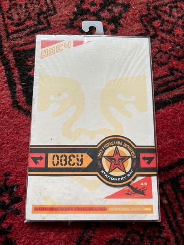 Obey stationary set - ,