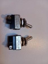 2 x Bulgin Switch SM 259 Lab