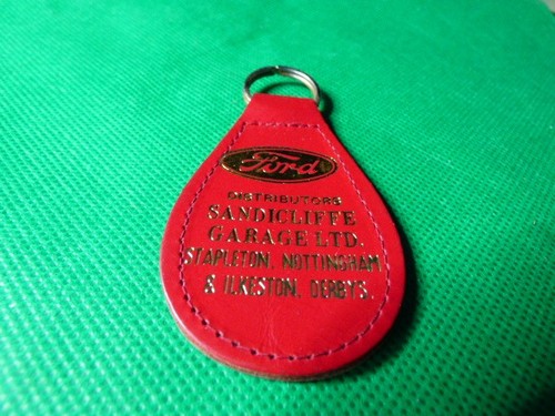 Vintage garage advertising key - garage,