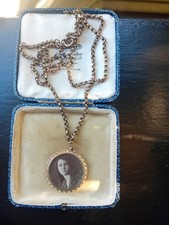 ANTIQUE 9CT ROLLED GOLD VICTORIAN PHOTO PENDANT & BELCHER CHAIN NECKLACE