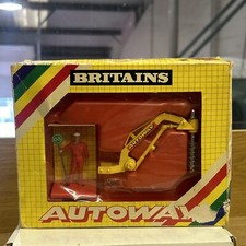 Britains Autoway 9832 Post