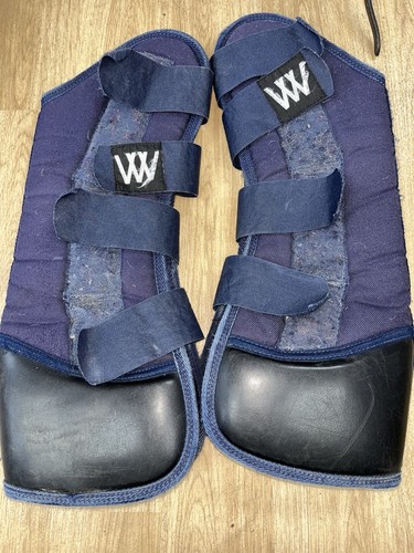 Woof wear fronts - wear, travel