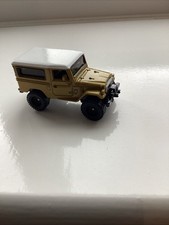 Hot Wheels Toyota Land Cruiser FJ43 Boulevard 119 Premium Real Riders 