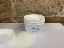Casein Powder. Medium Grain
