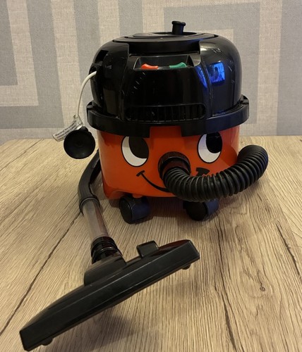 Henry hoover toy vacuum - henry,