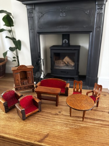 Vintage miniature dolls house - vintage,