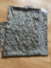 Jigsaw Ditsy Leaf Scarf