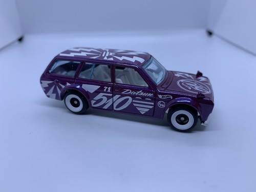 Hot wheels 71 datsun 510 - ‘71,
