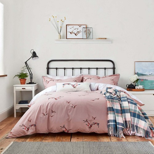 Joules flying mallards - flying,
