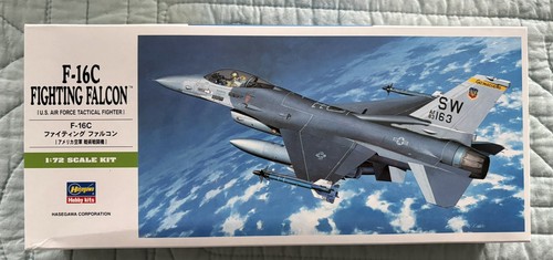 Hasegawa 16c fighting - 1:72,