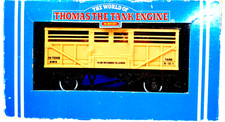 Hornby Railways-The World Of Thomas The Tank Engine Model R104 Cattle Van Boxed