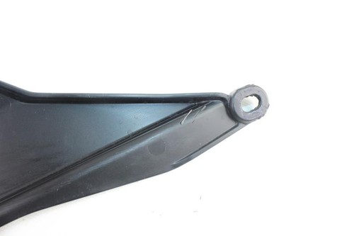 Right seat side panel - right,