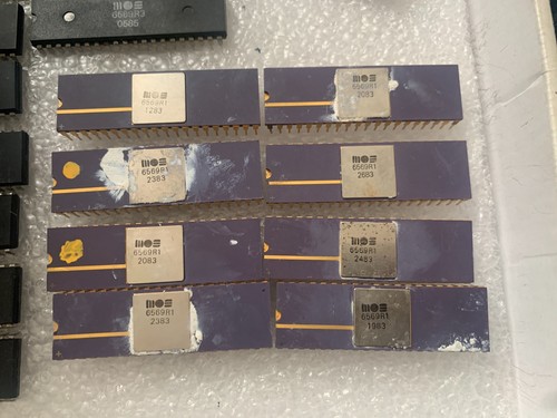 6569r1 mos vic video chip - 6569r1,