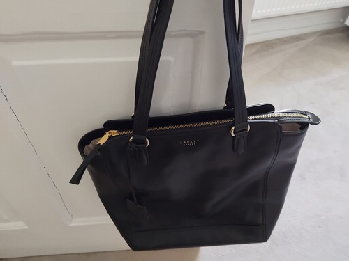 Radley black leather laptop - black,