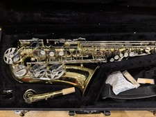 Alto Saxophone SAS 565 with