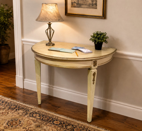 Victorian style demi lune - style,