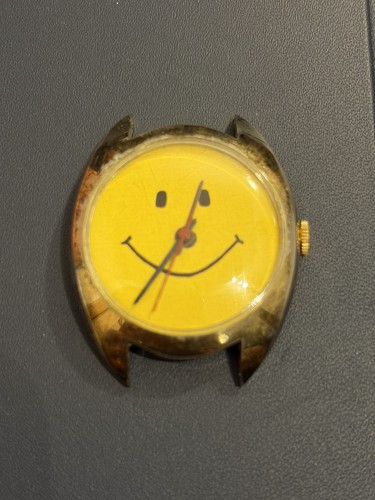 Vintage smiley face analogue - smiley,