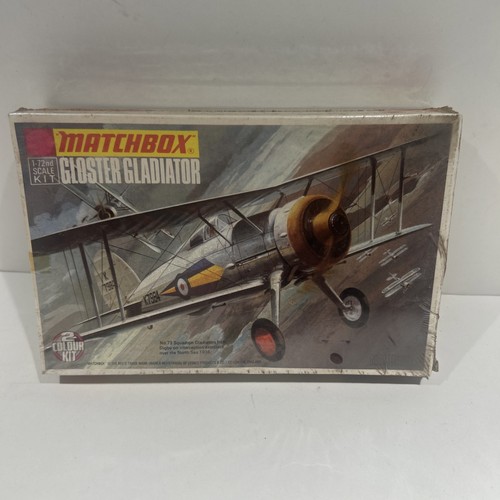 Gloster gladiator raf - gloster,