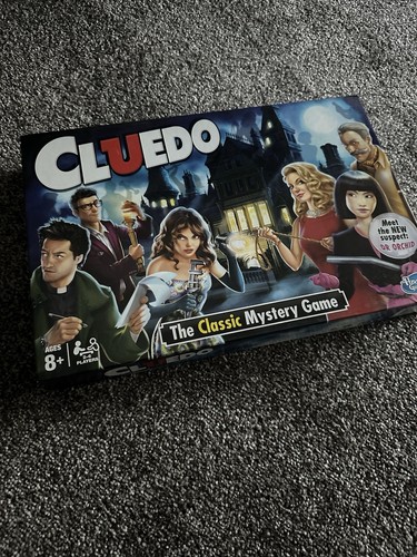 Hasbro cluedo board game - cluedo,