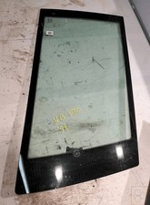 rear left door window glass