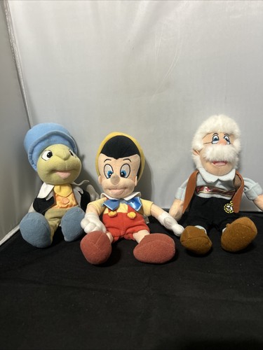 Disney classics pinocchio - disney,