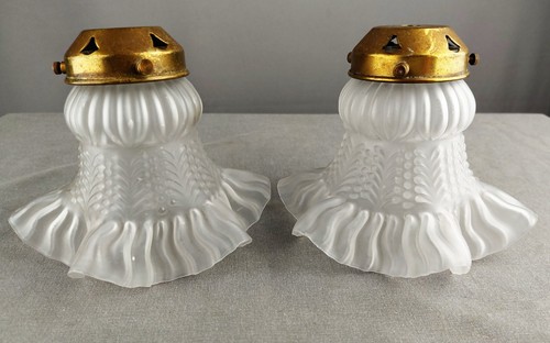 Art deco pair frosted frilled - art,