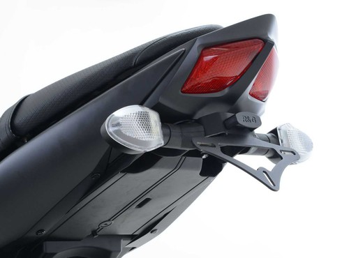 Tail tidy fender - tail,