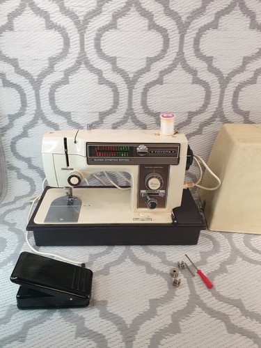 Vintage toyota 888 sewing - toyota,