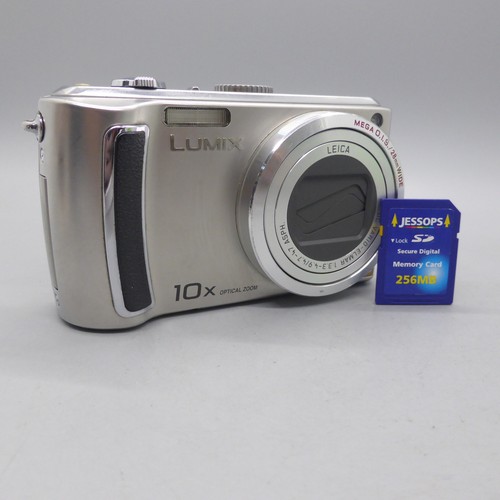 Panasonic digital camera - camera, lumix