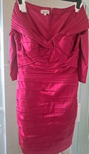 Irresistible Veromia Dress In Dark Fuschia/Magenta Size 18. BNWOT