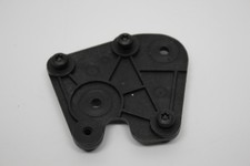 Audi A4 8E B6 Avant Boot Lock Solenoid Mounting Plate 8E9827833