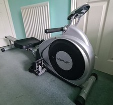 Reebok Fusion Rowing Machine (only 9000 total reps done)