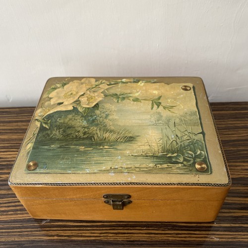 Vintage wooden box - box, keepsake