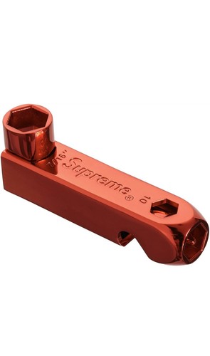 New supreme pipe skate key - supreme,