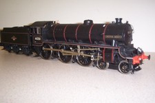 O GAUGE (2RFS) BR(E) CLASS B1 4-6-0 STEAM LOCOMOTIVE.