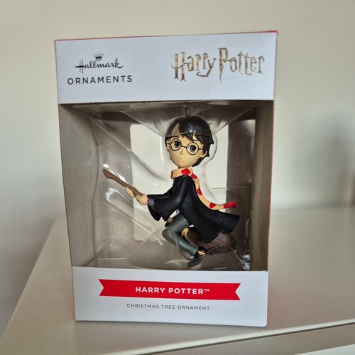 Hallmark harry potter broom - on,