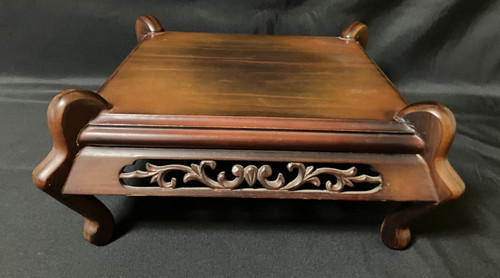 Japanese wooden display - wooden,