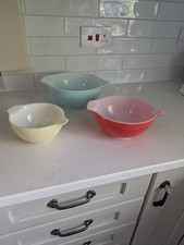 Vintage JAJ Pyrex Carnival