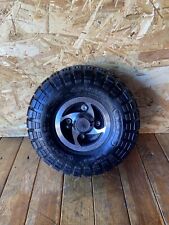 monarch mantis / tzora titan