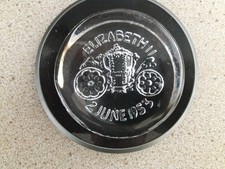 DARTINGTON CRYSTAL ELIZABETH II CORONATION PAPERWEIGHT