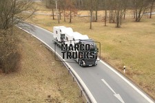 Truck photo Volvo FH flatbed
