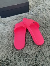 Louis Vuitton Waterfront