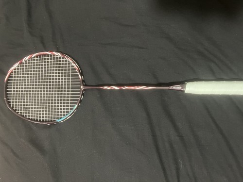 Yonex astrox 100 - 100, (new