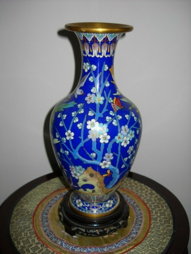 Bronze vase partition - bronze,